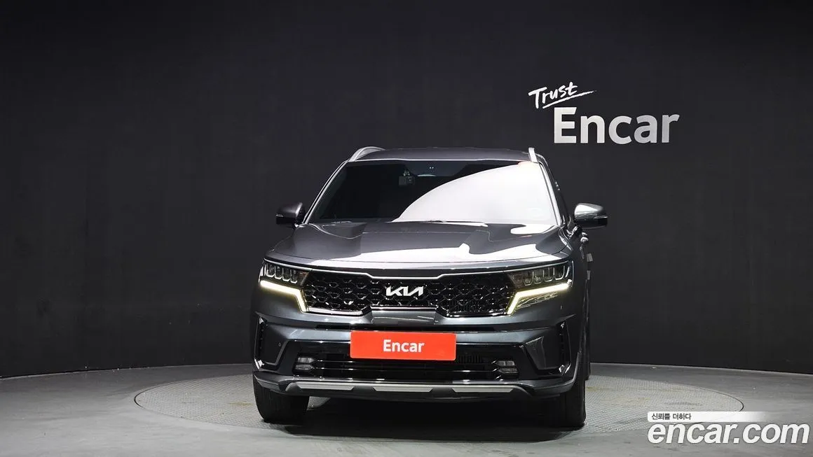 Kia Sorento — фото 9