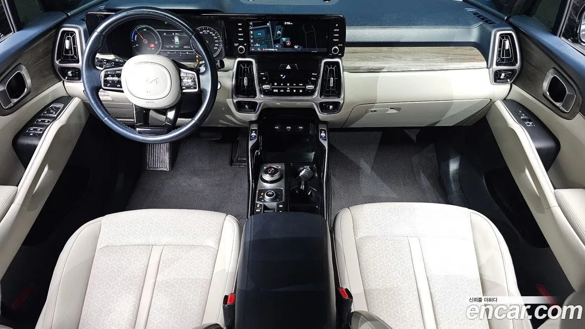 Kia Sorento — фото 10