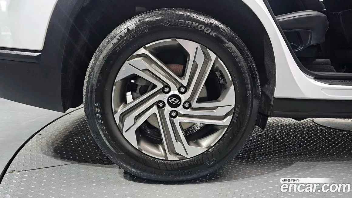 Hyundai Santafe — фото 9