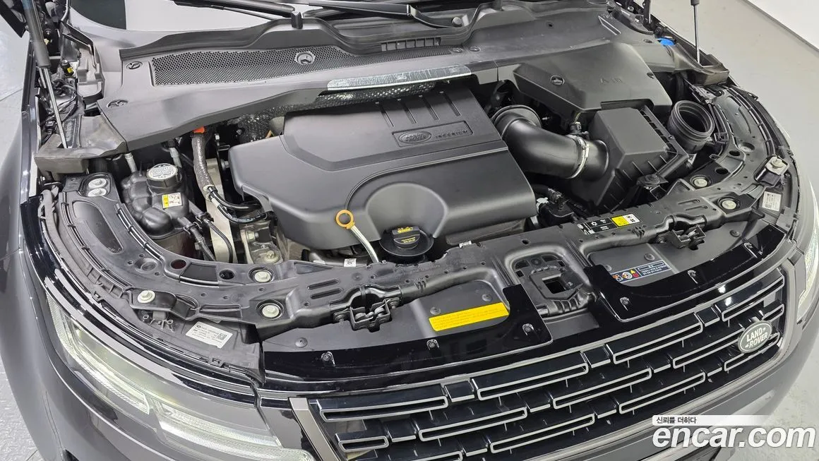 Land Rover Range Rover Evoque — фото 10