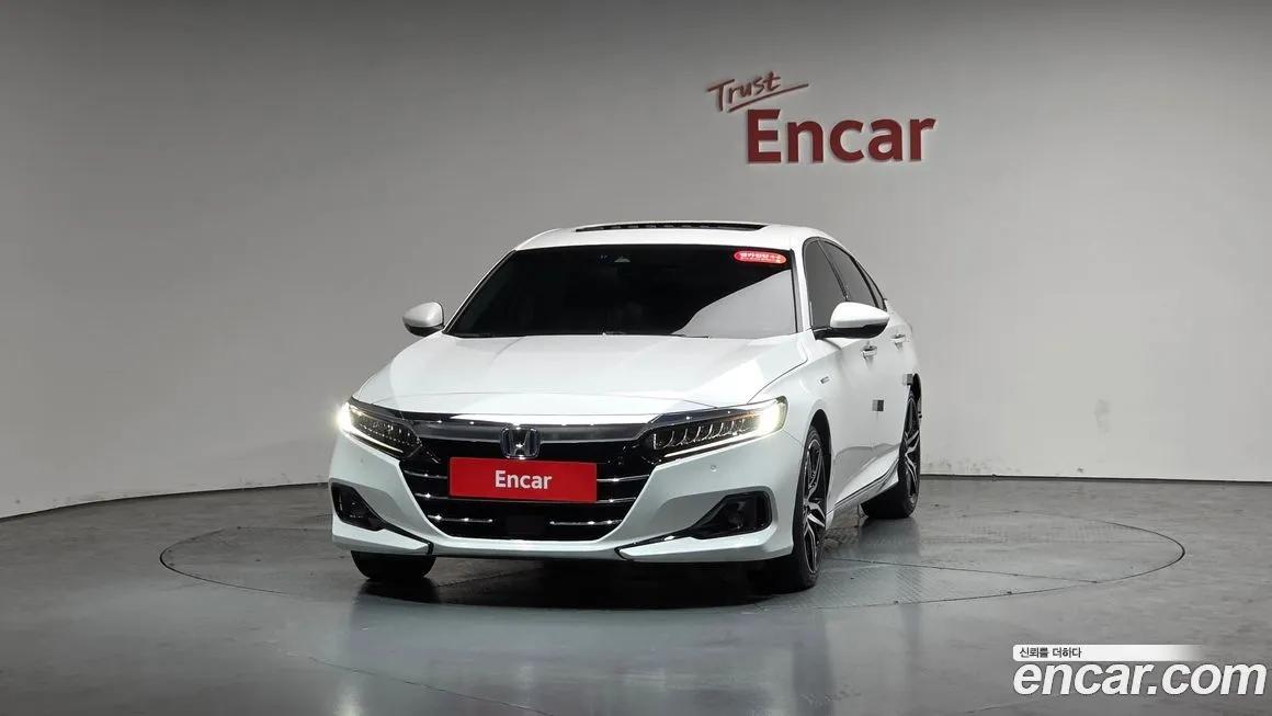 Honda Accord — фото 7