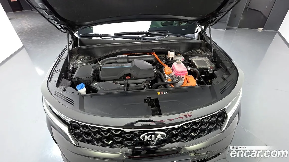 Kia Sorento — фото 7