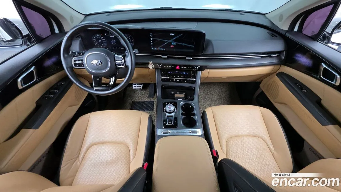 Kia Carnival — фото 10