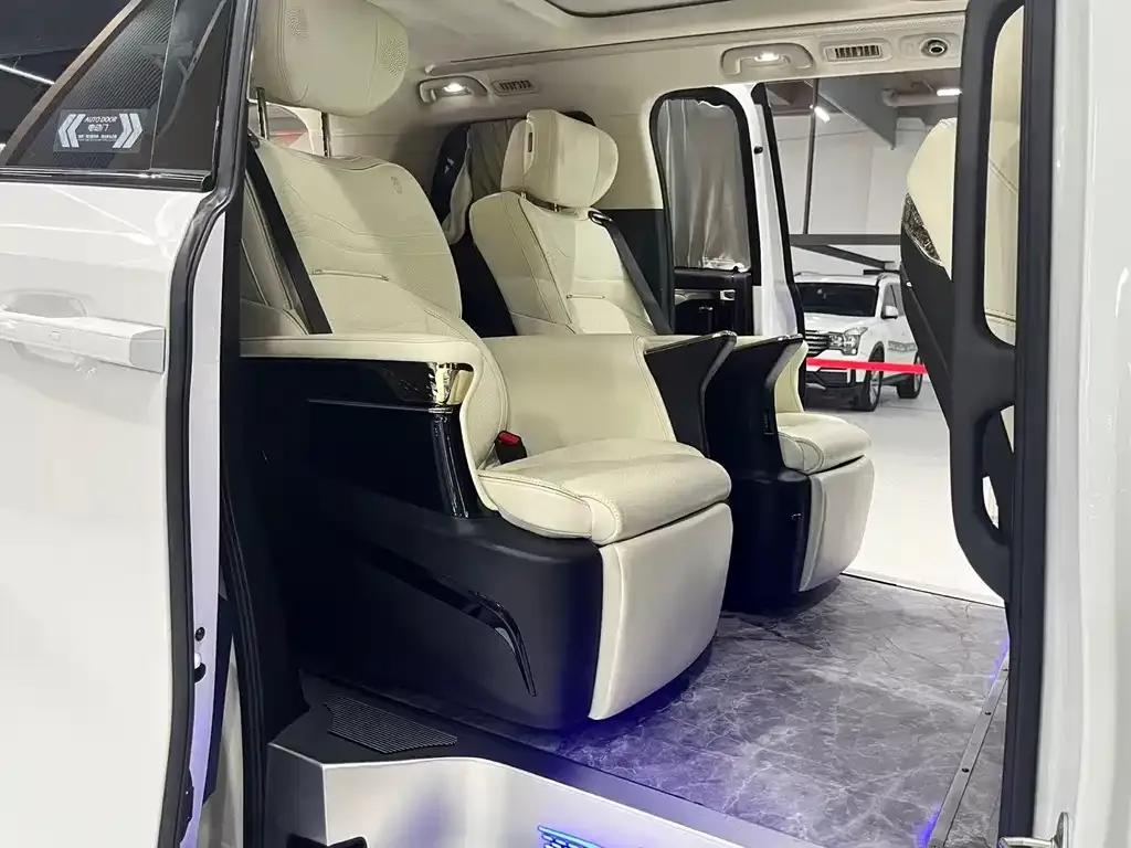 GAC Motor Trumpchi E9 — фото 10