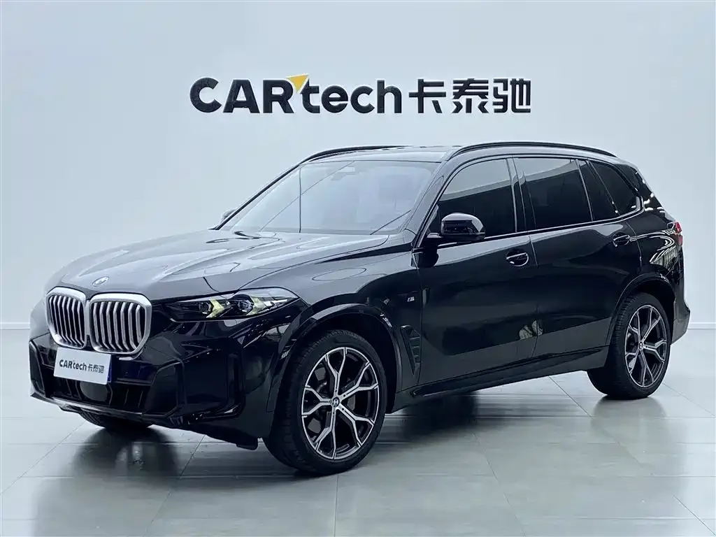 BMW X5 — фото 1