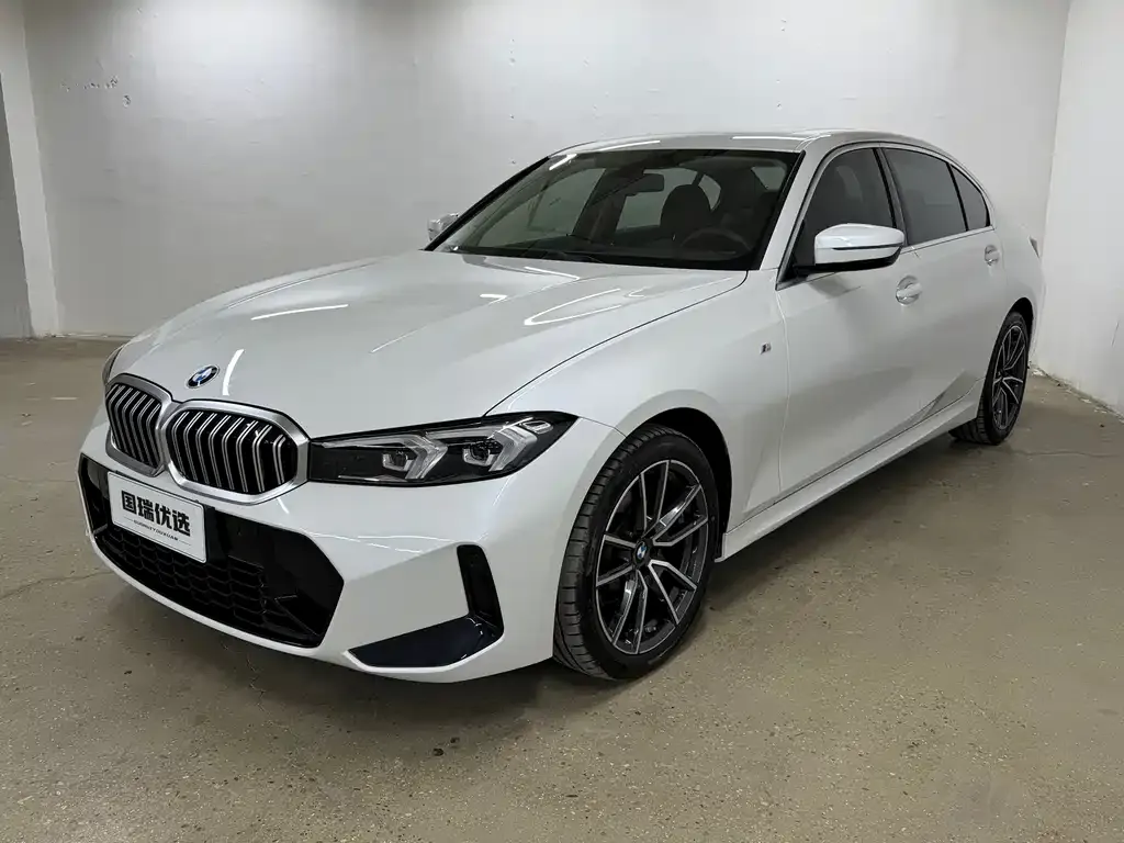 BMW 3 Series — фото 1