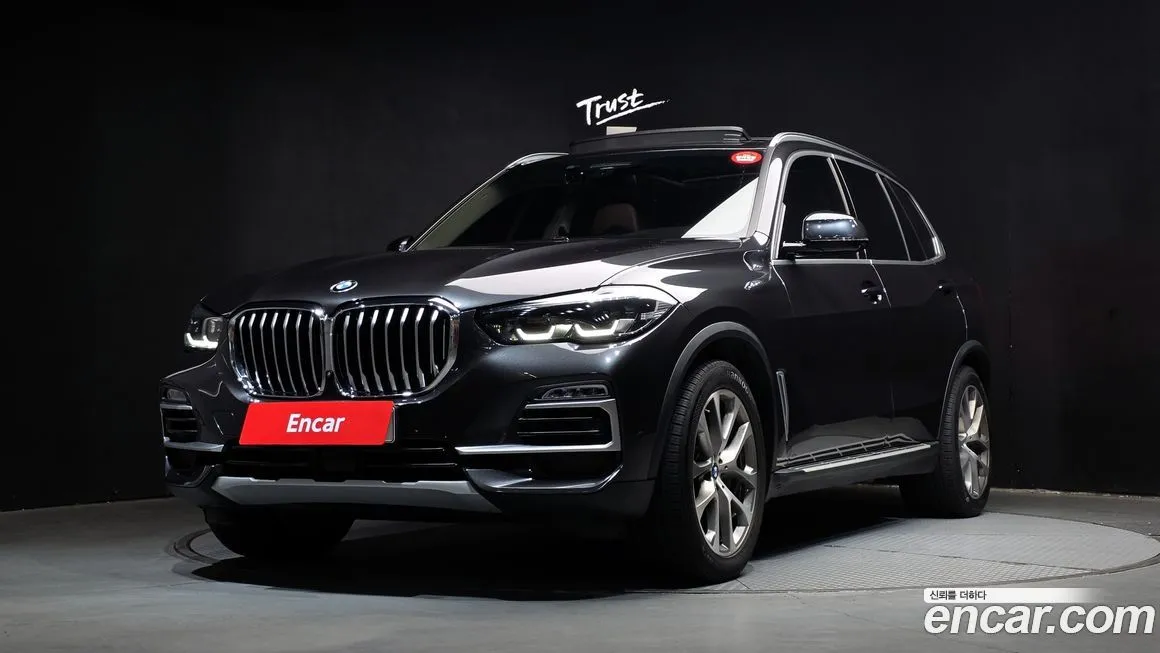 BMW X5 — фото 1