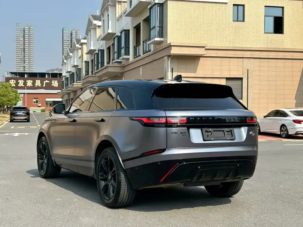 Land Rover Velar — фото 5