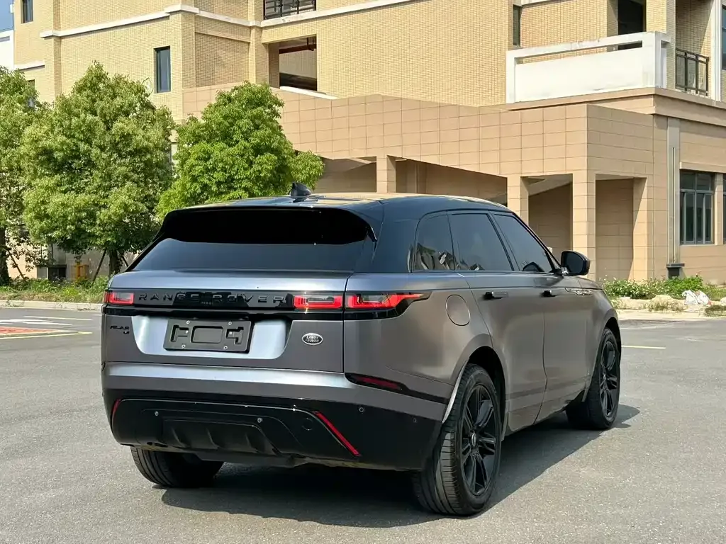 Land Rover Velar — фото 6