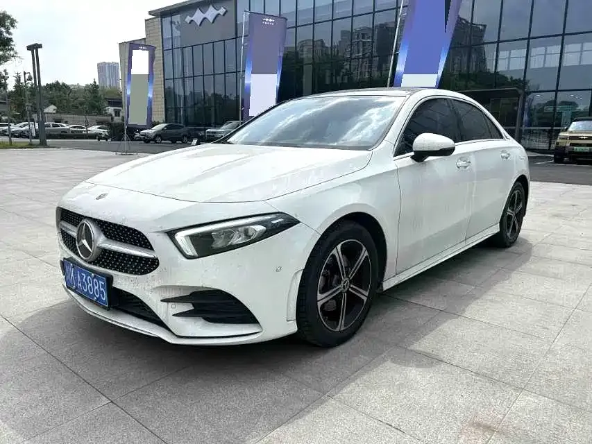 Mercedes-Benz A-Class — фото 1
