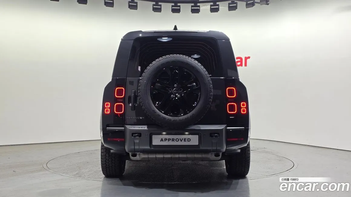 Land Rover Defender — фото 8