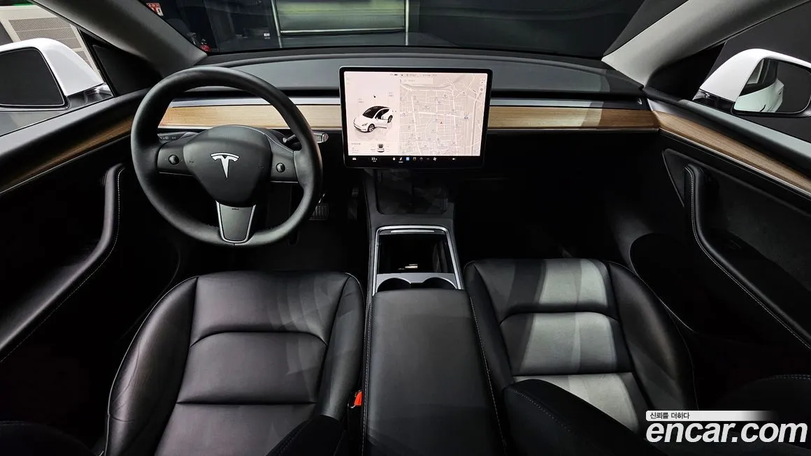 Tesla Model Y — фото 4