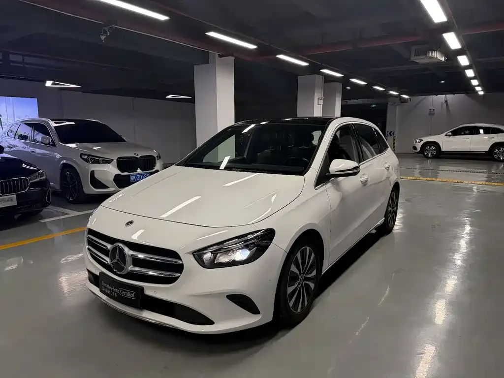 Mercedes-Benz B-Class — фото 1