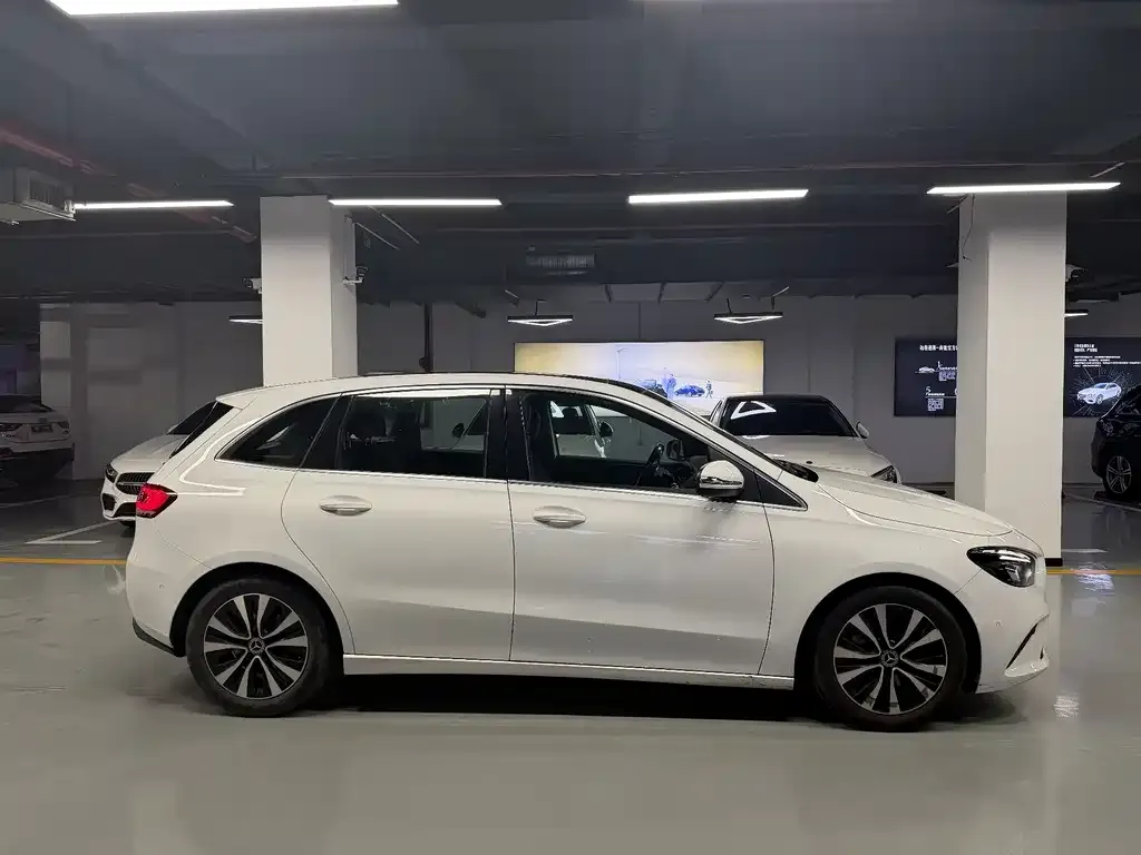 Mercedes-Benz B-Class — фото 7