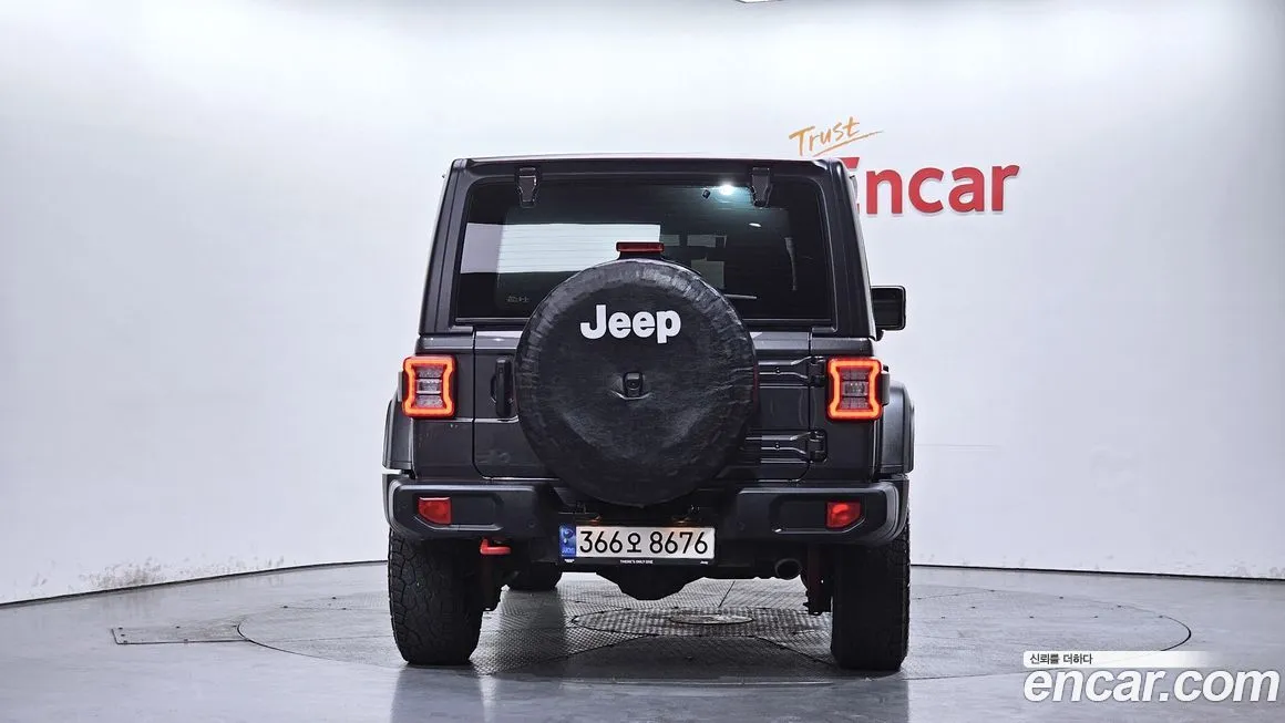 Jeep Wrangler — фото 3