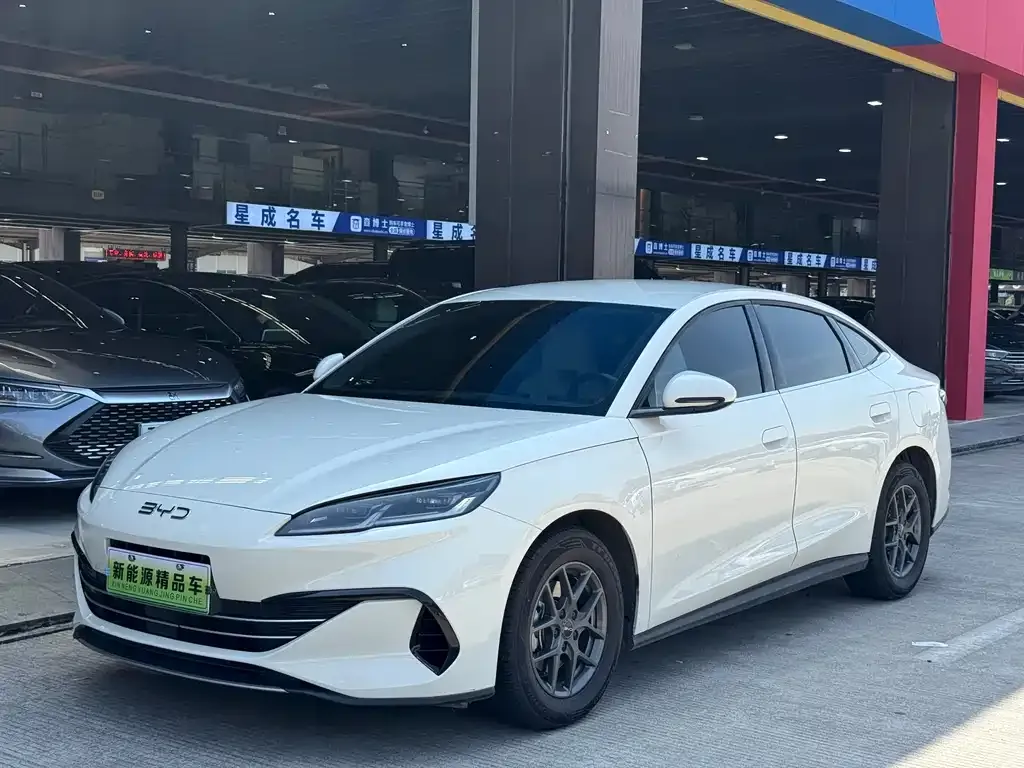 BYD Seal 06 — фото 1