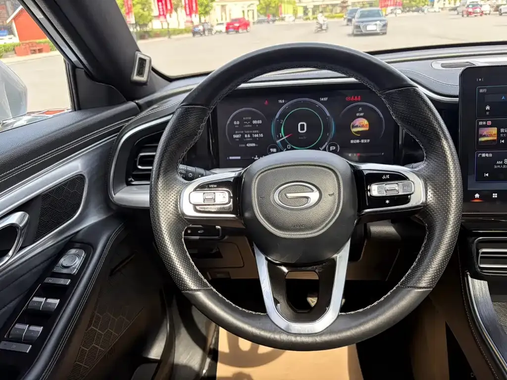 GAC Motor Trumpchi GS8 — фото 9