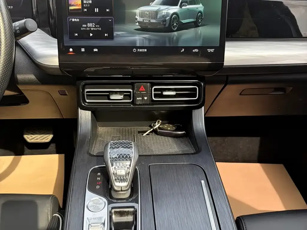 GAC Motor Trumpchi GS8 — фото 2