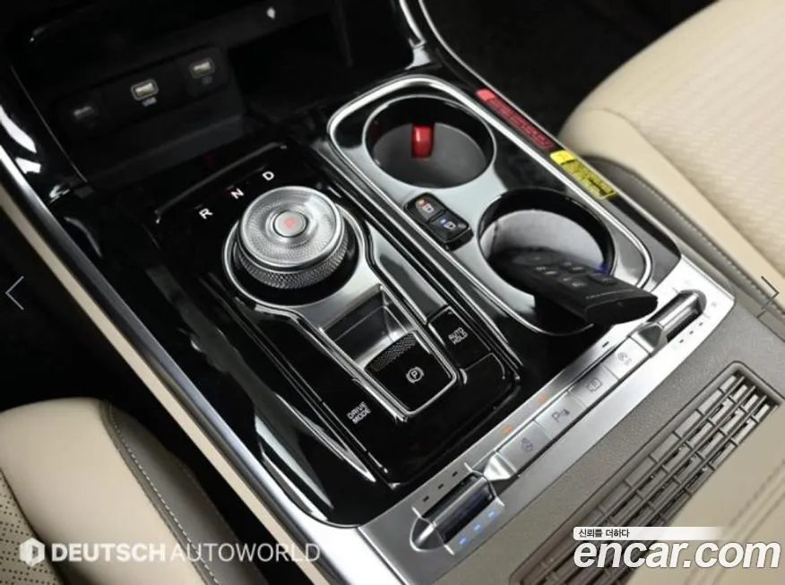 Kia Carnival — фото 10