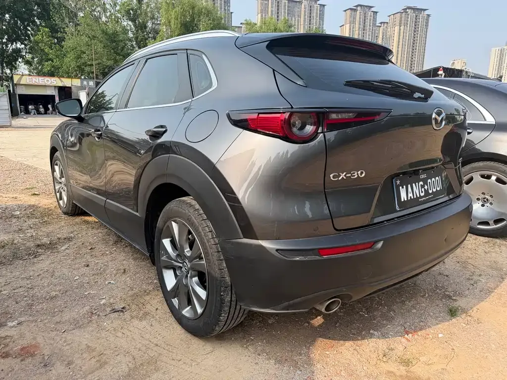 Mazda CX-30 — фото 8