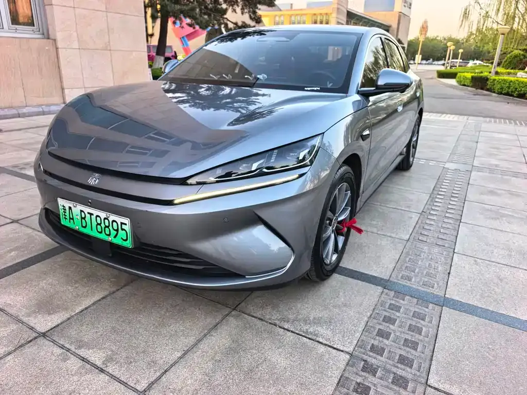 BYD Qin L — фото 6