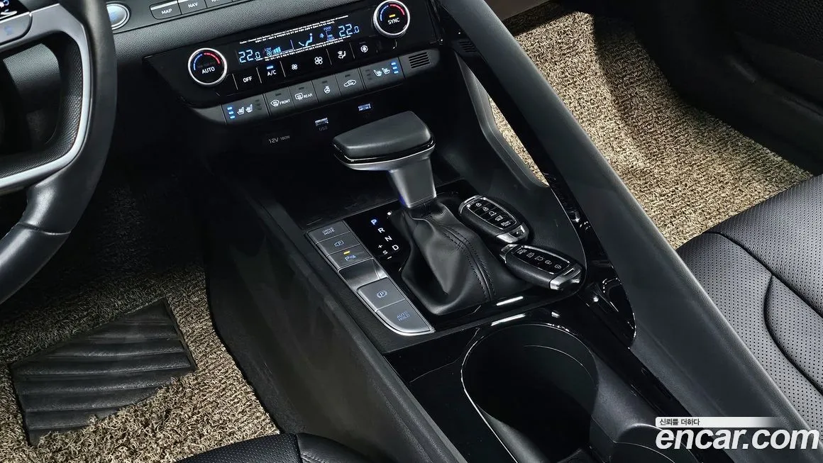 Hyundai AVANTE — фото 9