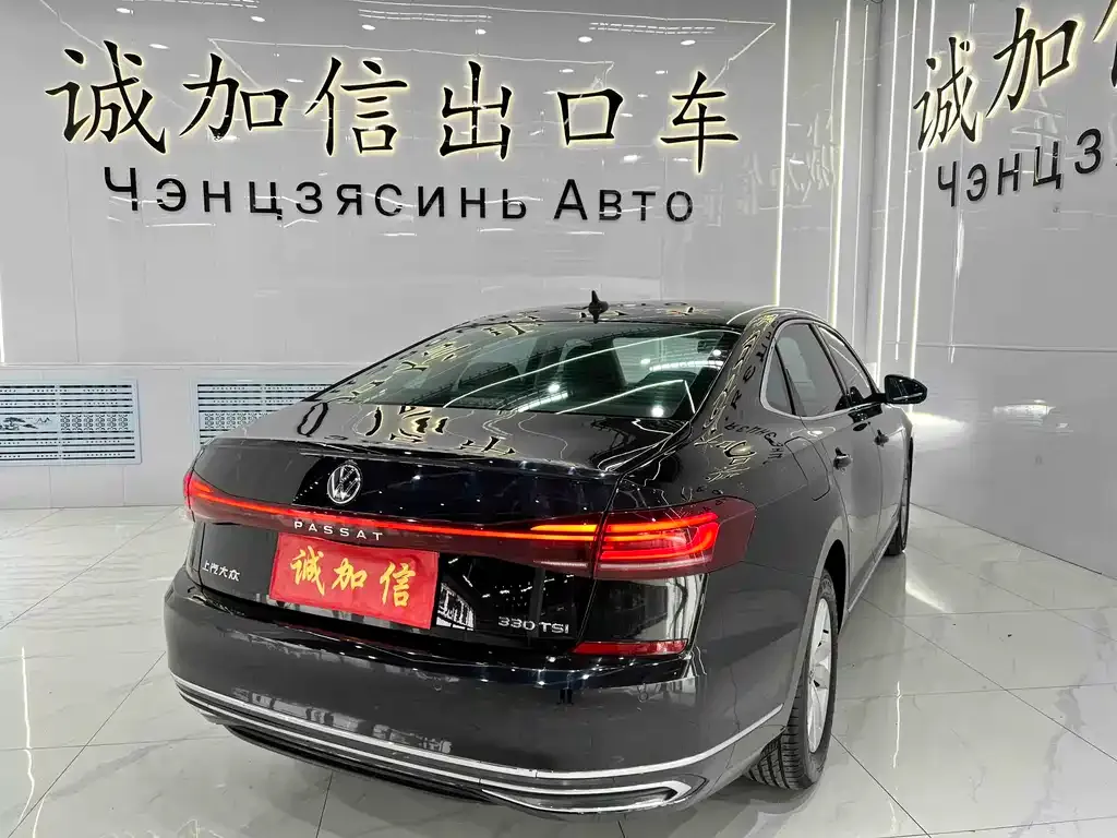 Volkswagen Passat — фото 8