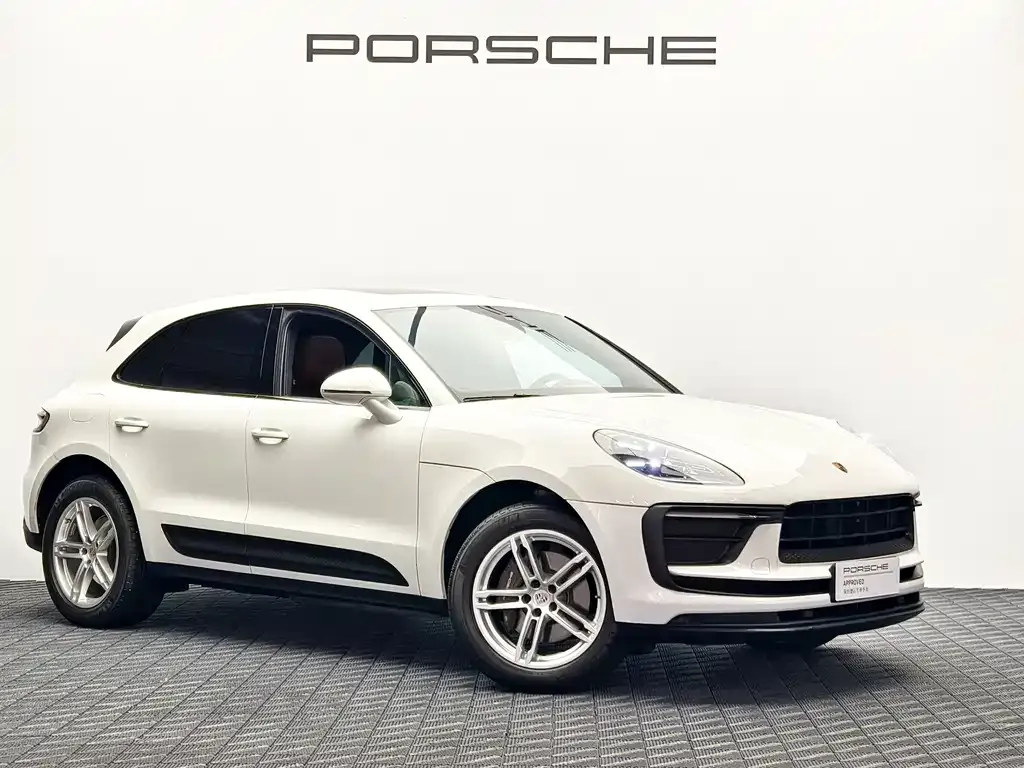 Porsche Macan — фото 1