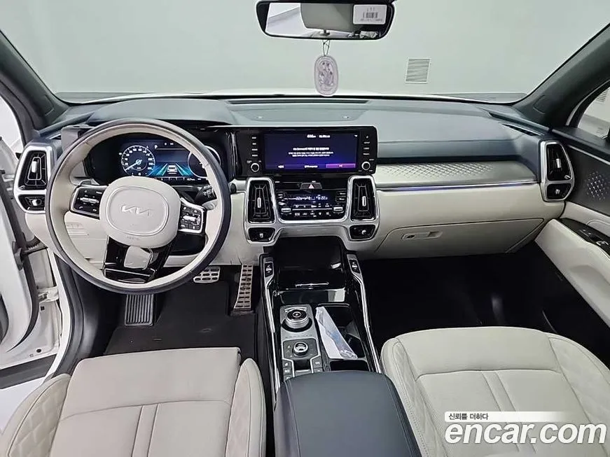 Kia Sorento — фото 6