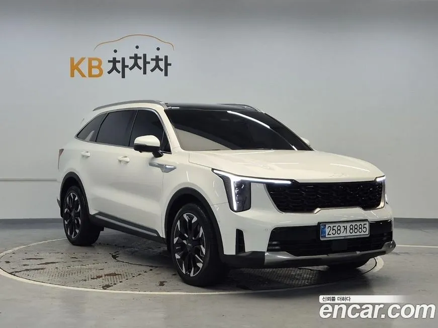 Kia Sorento — фото 1