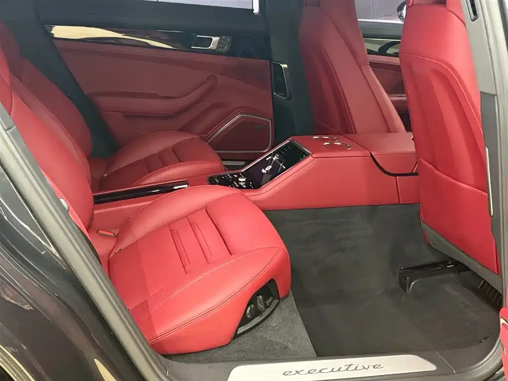 Porsche Panamera — фото 10