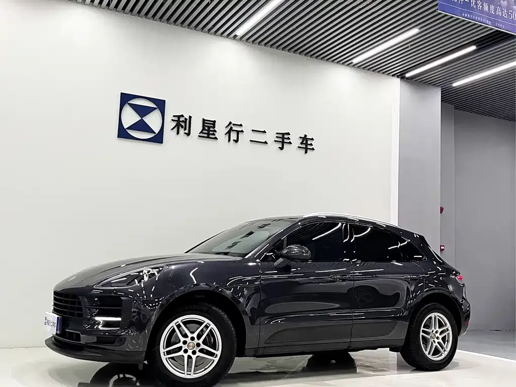 Porsche Macan — фото 1