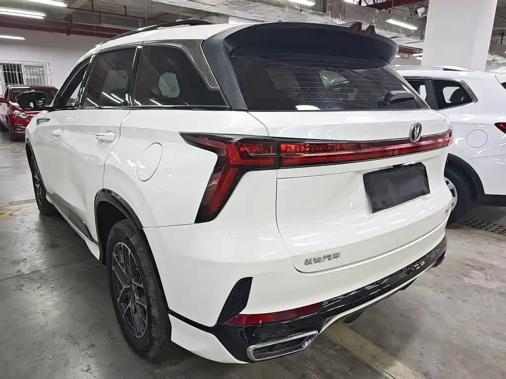 Changan CS75PLUS — фото 6