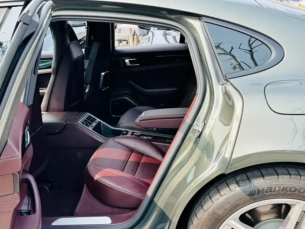 Porsche Panamera Hybrid — фото 2