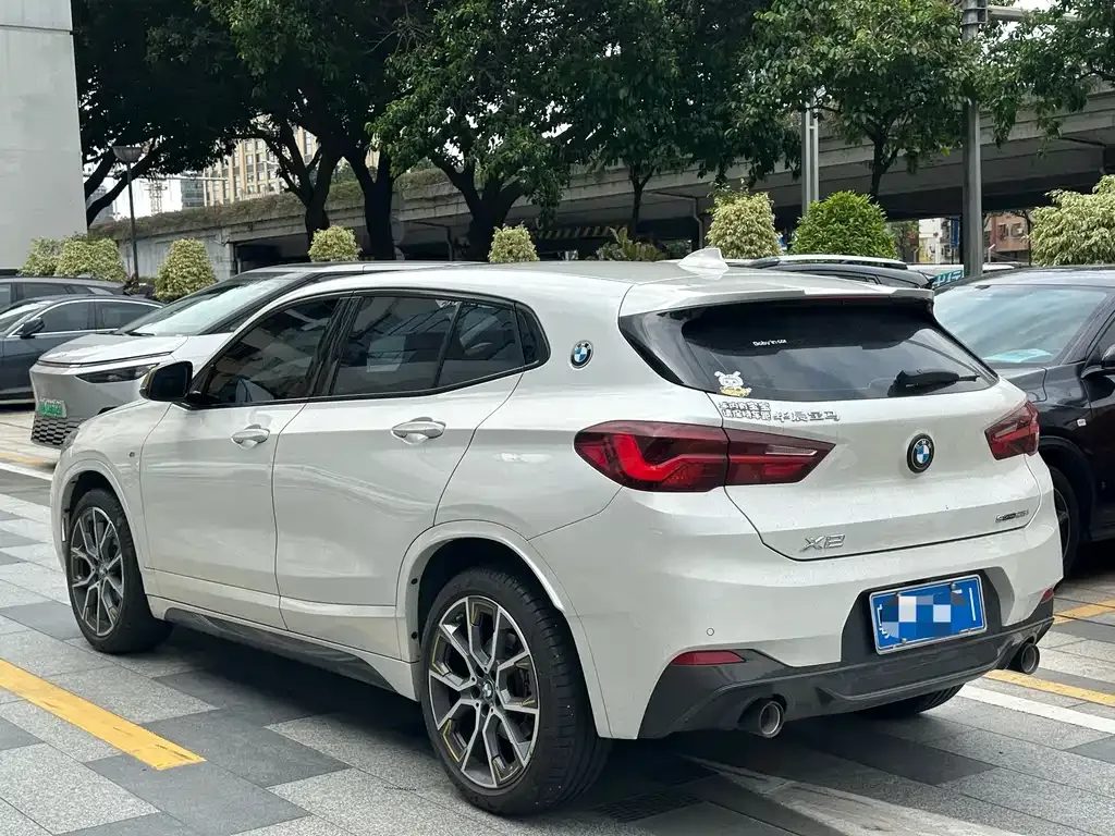 BMW X2 — фото 8