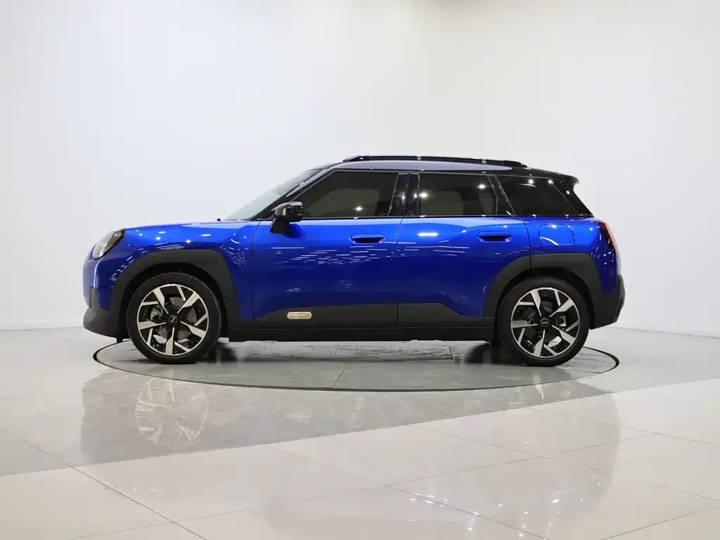 MINI Aceman EV — фото 10