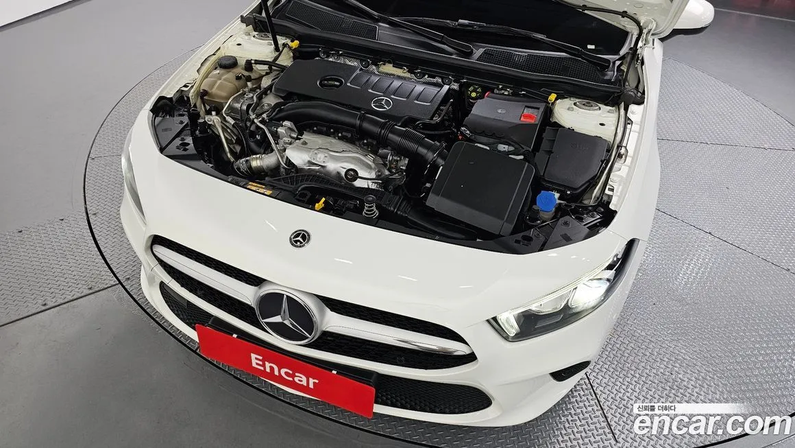 Mercedes-Benz A-Class — фото 10