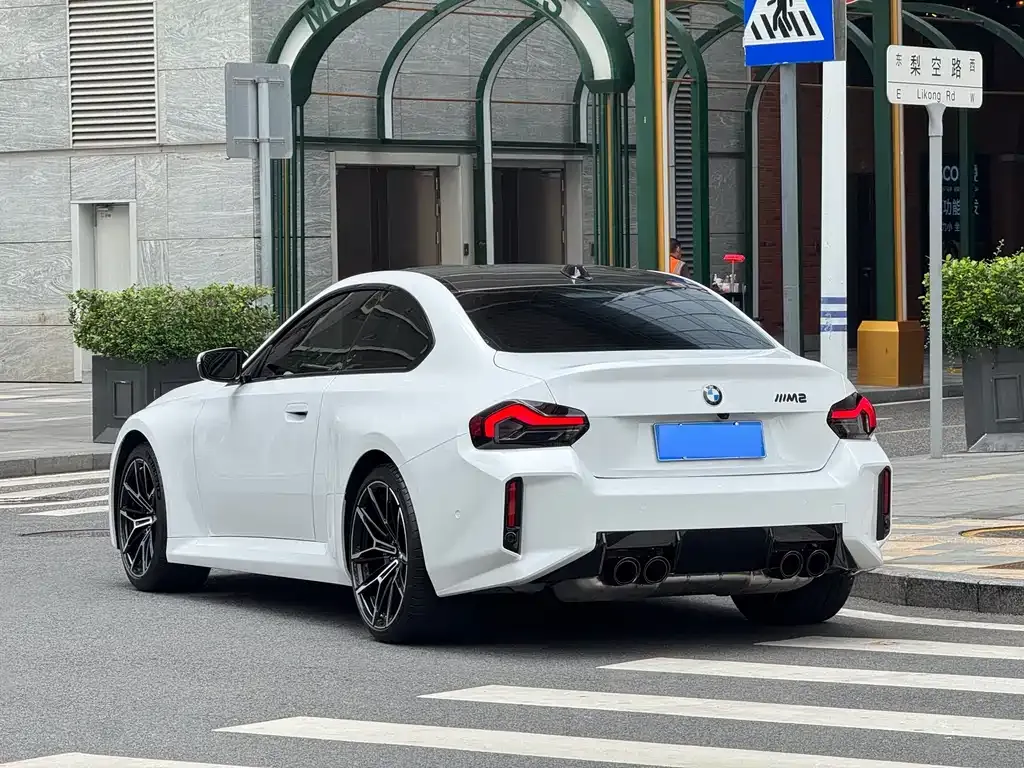 BMW M2 — фото 9