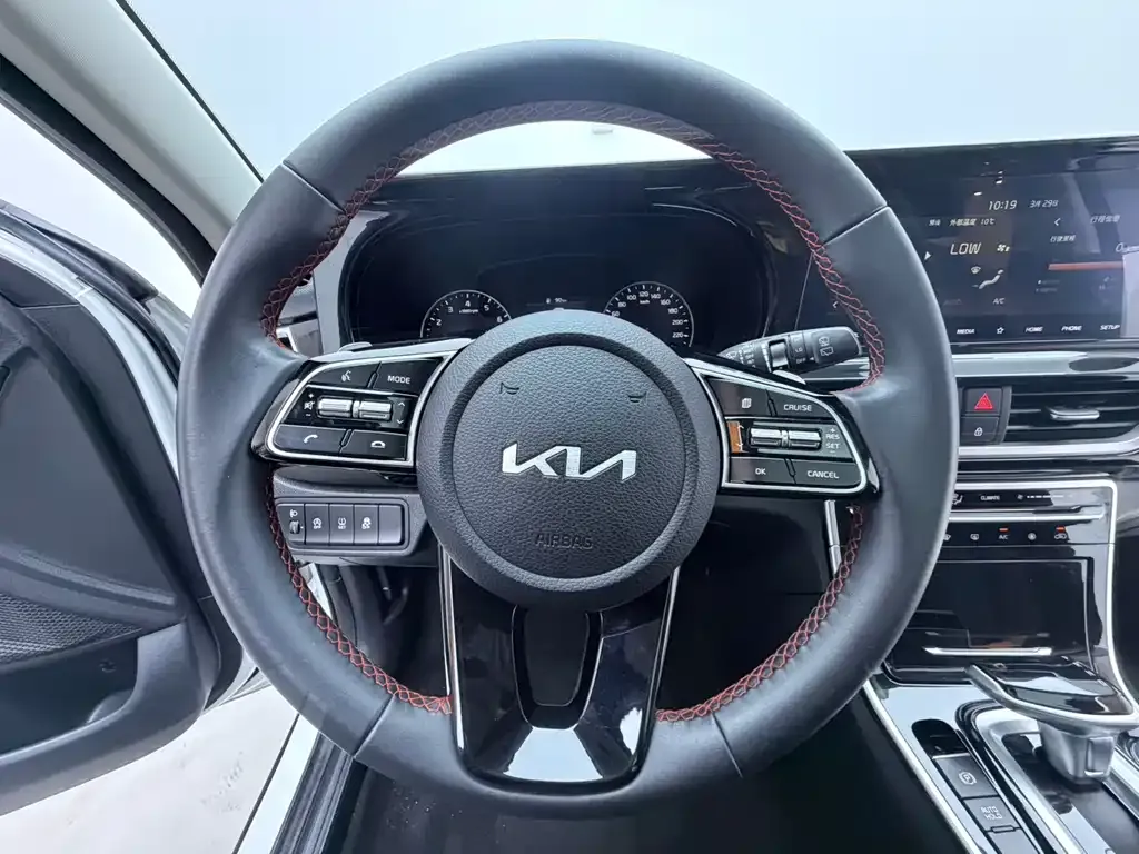 Kia KX3 — фото 5