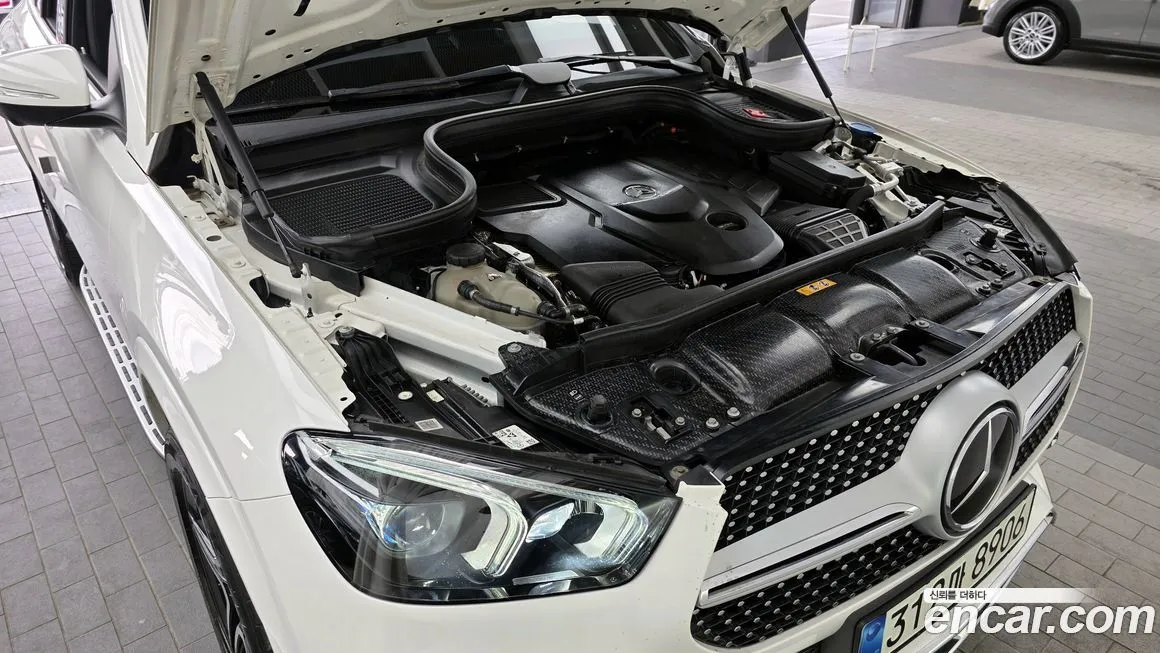 Mercedes-Benz GLE-Class — фото 10