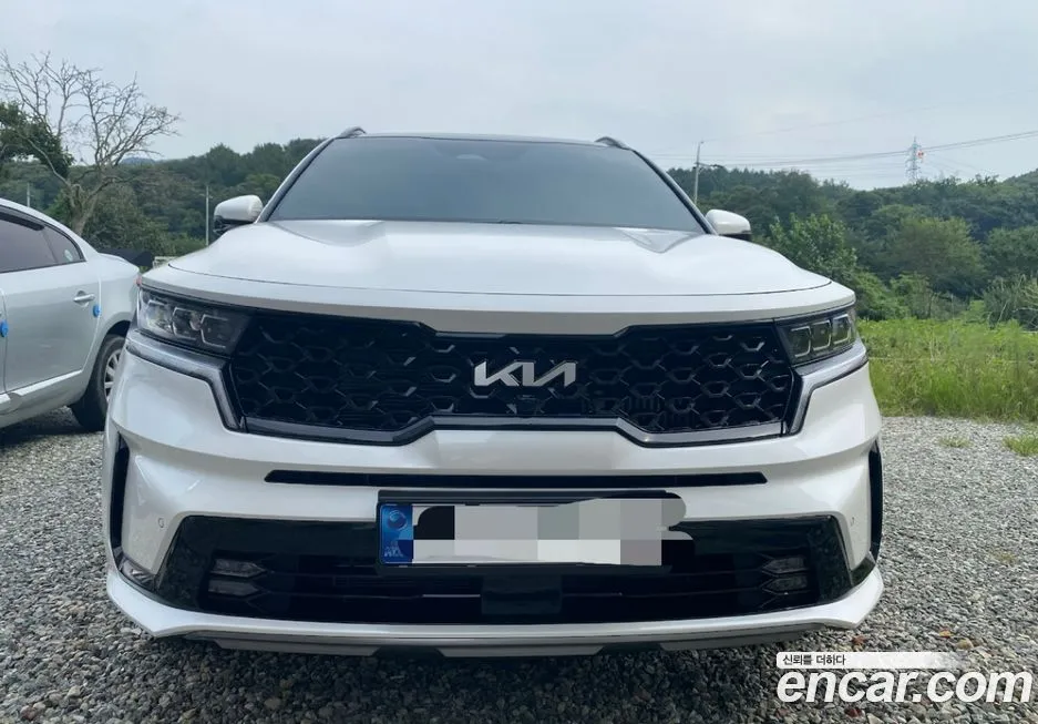 Kia Sorento — фото 6