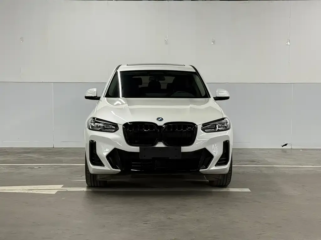BMW iX3 — фото 8