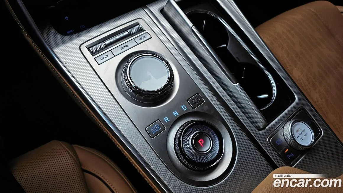 Genesis GV80 — фото 8