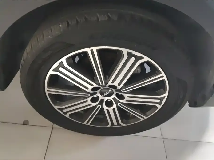 Kia Sportage — фото 5