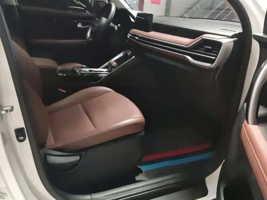 Kia Sportage — фото 6