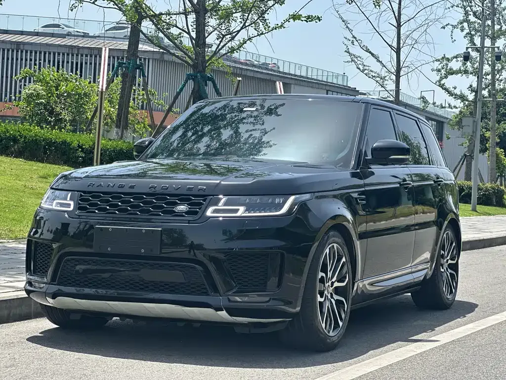 Land Rover Sport — фото 1