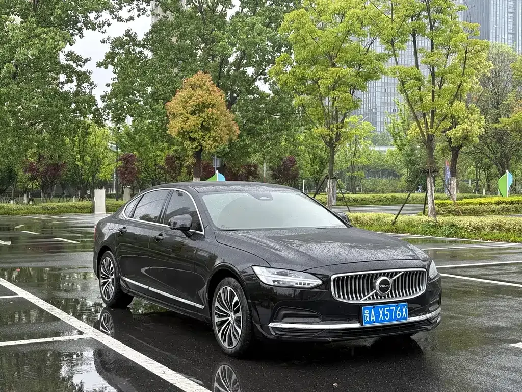 Volvo S90 — фото 10