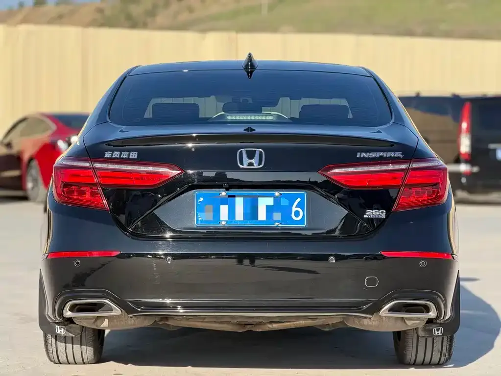 Honda Inspire — фото 6