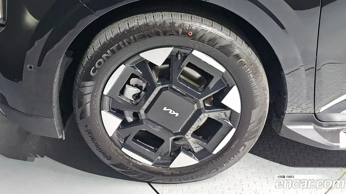 Kia Carnival — фото 10