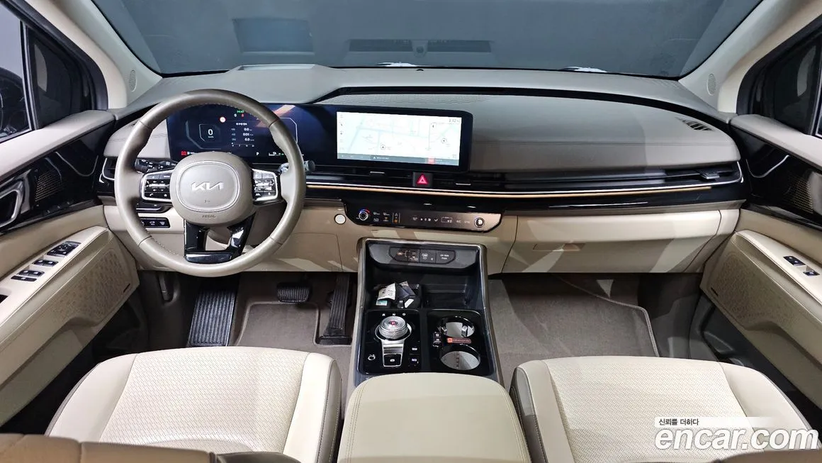 Kia Carnival — фото 9